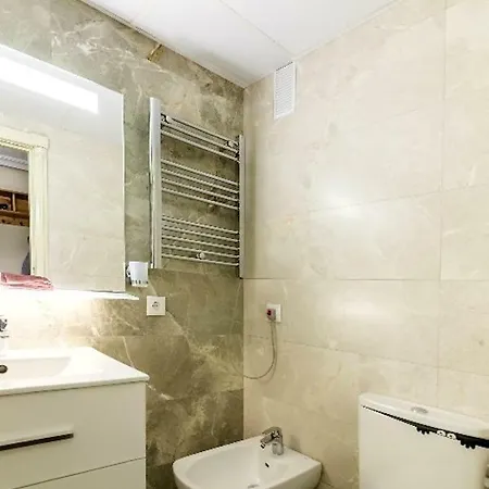 Azahara Apartman *